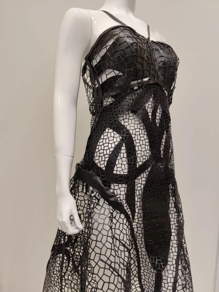 vestido hexaform totalmente impreso en tecnología 3d