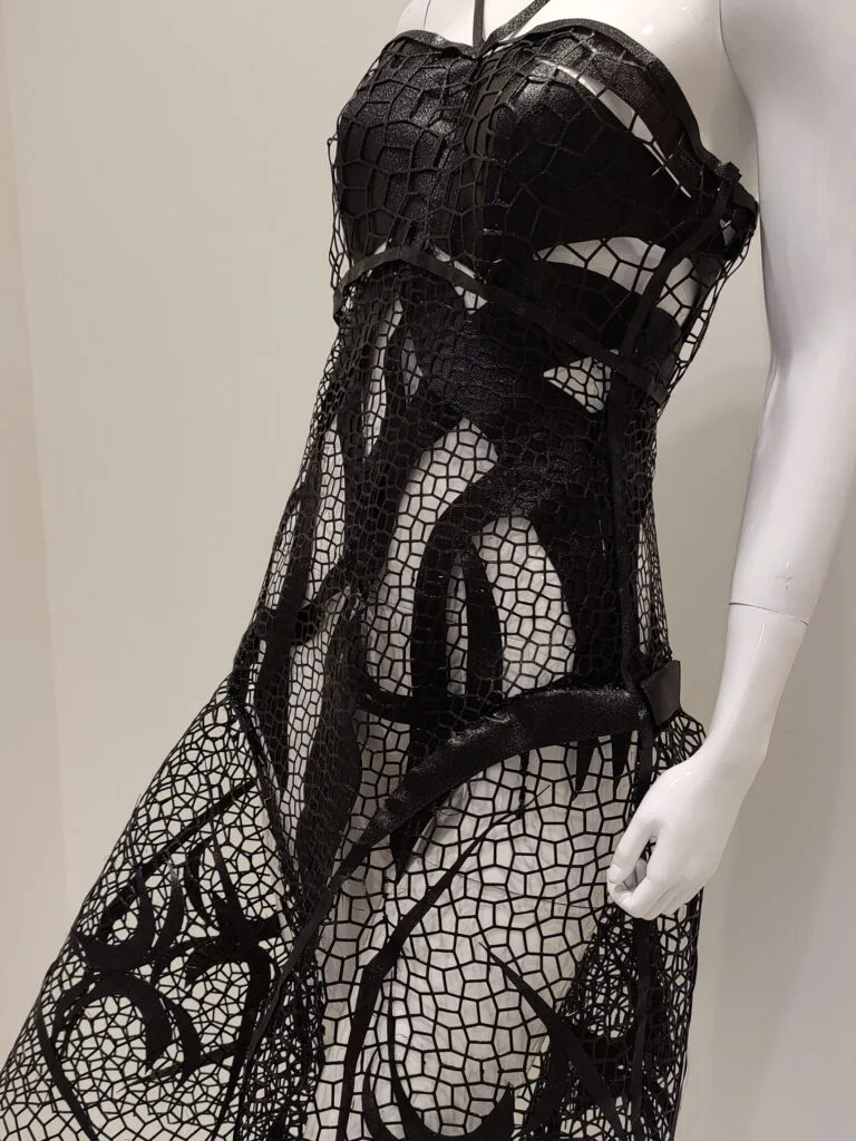 vestido hexaform totalmente impreso en tecnología 3d