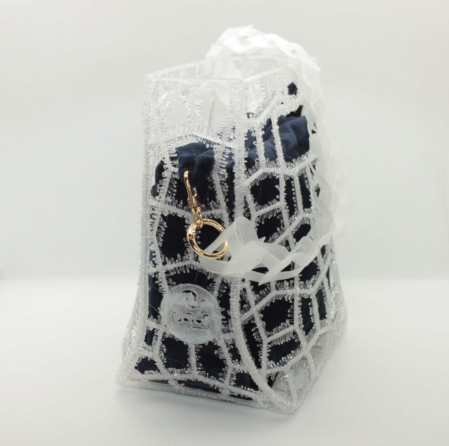 Bolso hecho impresión 3D con asa impresa
