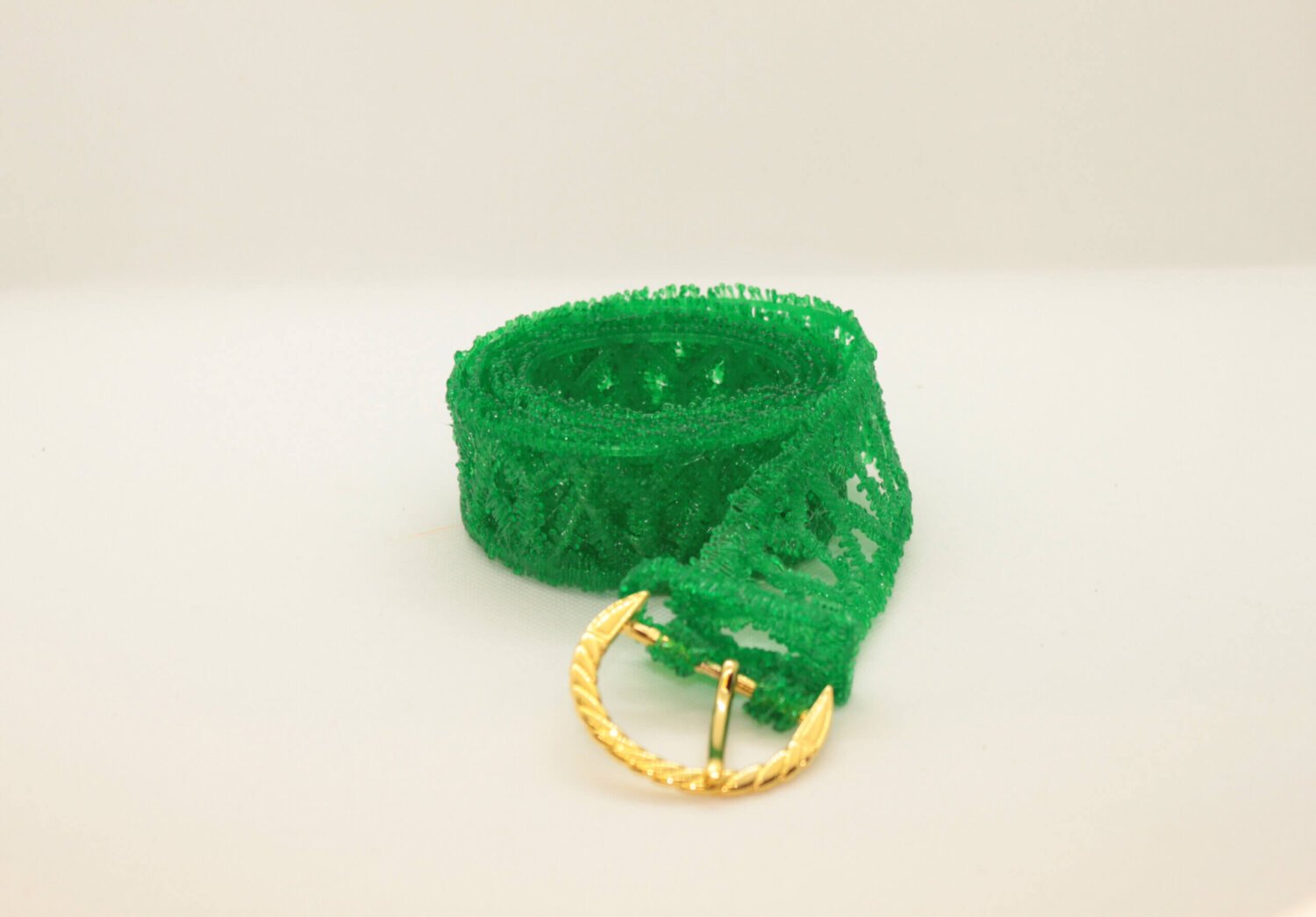 Cinturón verde impreso en 3D flexible y duradero