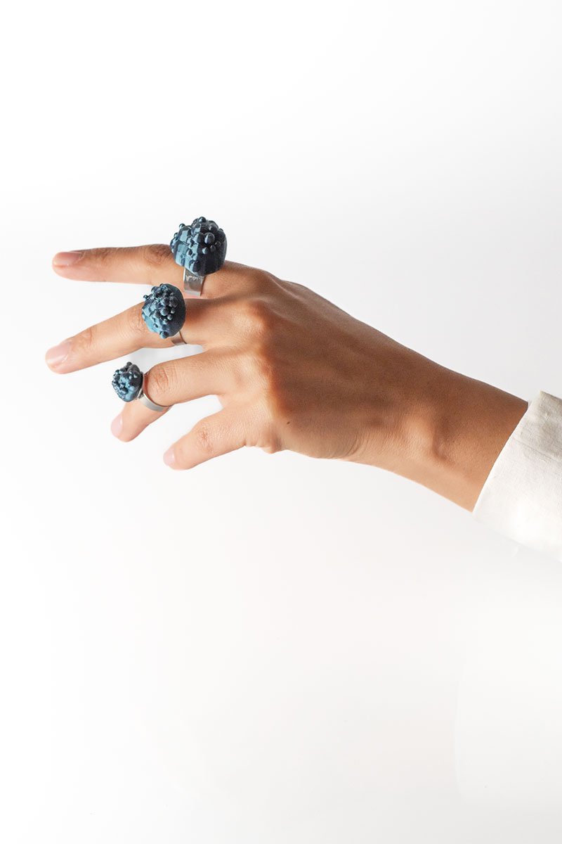 Bubbles ring Sky Node cyan